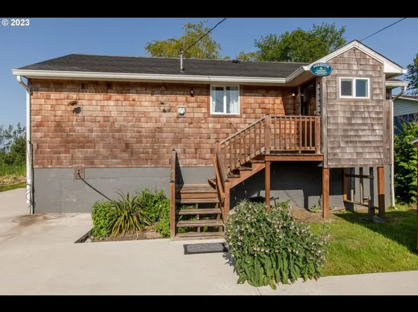 16435 McDonald Rd, Nehalem, OR 97131