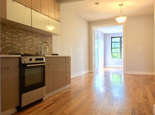 154 Woodward Ave #1LDPLX, Ridgewood, NY 11385