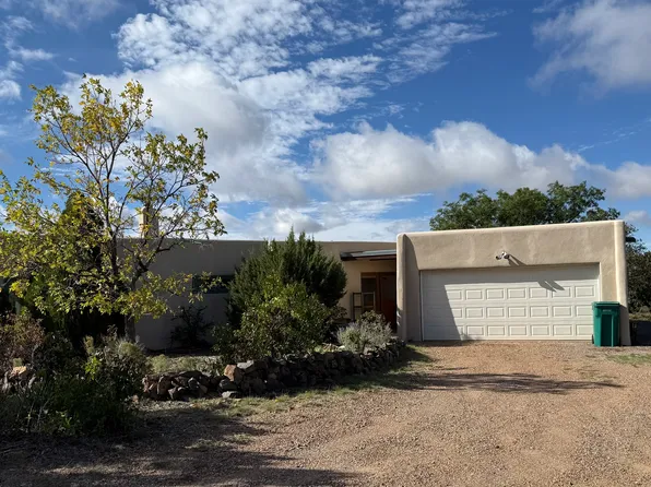 46 Alondra Rd, Santa Fe, NM 87508