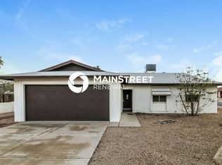 10003 N 87th Dr, Peoria, AZ 85345