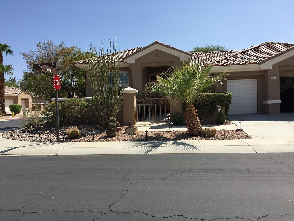 1st image of 78657 Autumn Ln