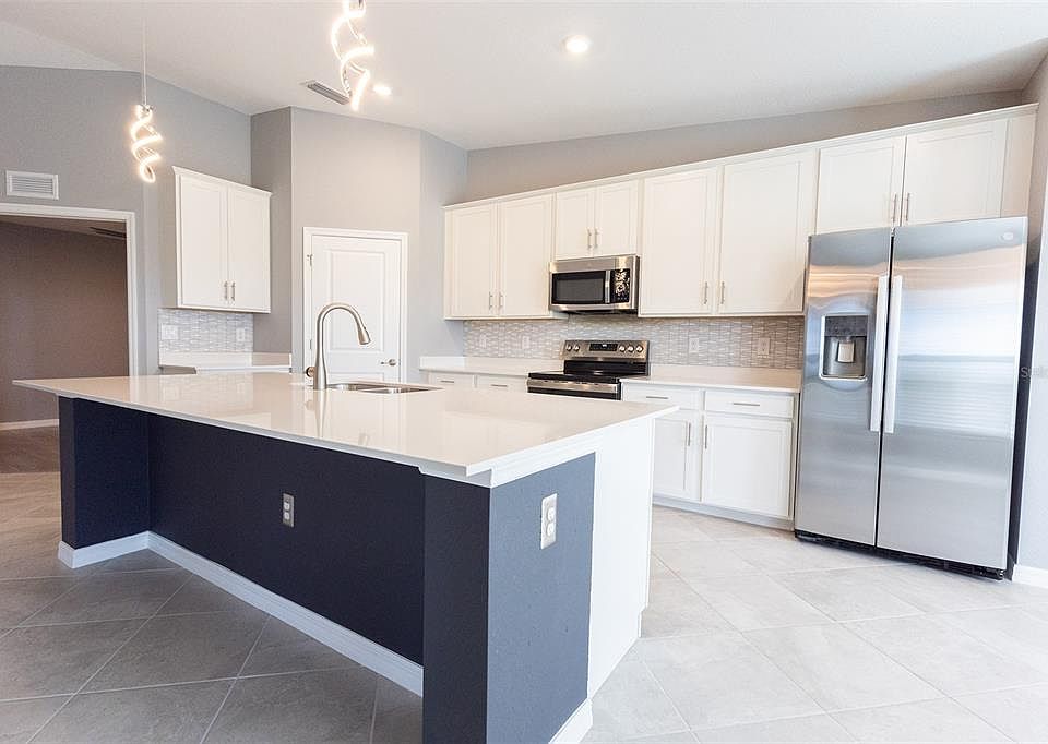 1st image of 14281 HERITAGE LANDING BOULEVARD #1426