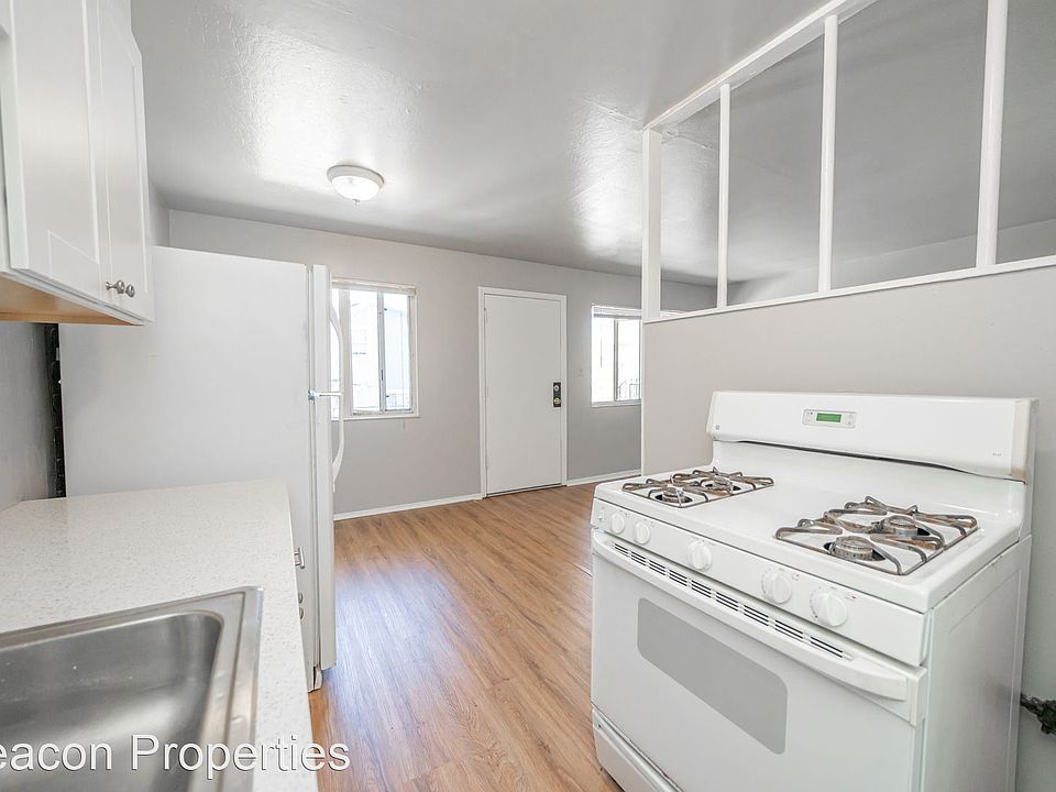 1st image of 3080 E 15th St APT 26