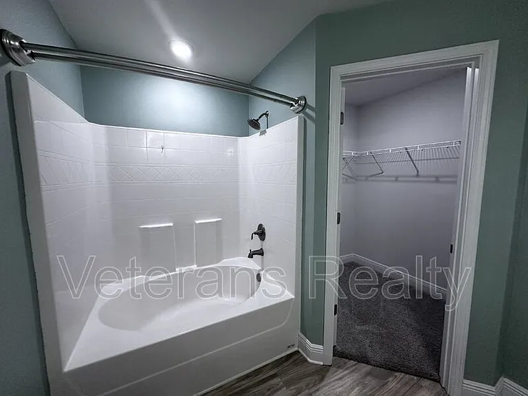 14073 Fox Hill Dr — Photo 12