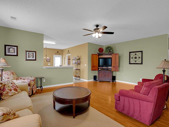 5th image of 258 Timbermill Dr