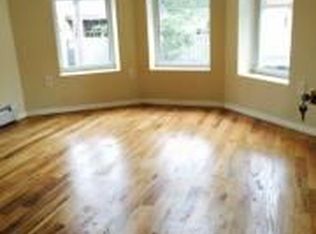 411 E 154th St, Bronx, NY 10455