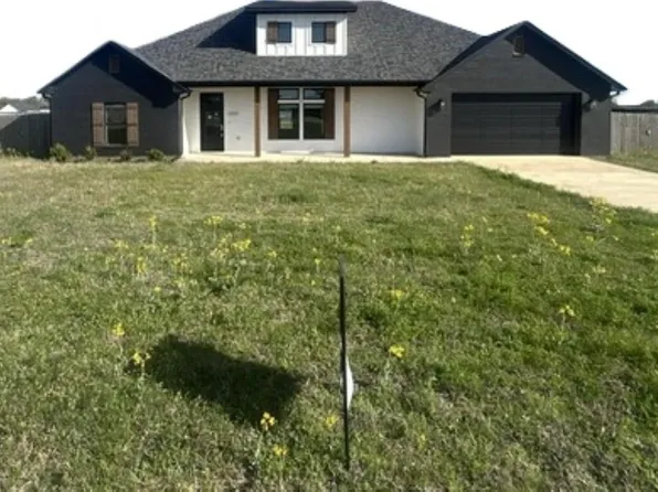 12221 Maplewood Dr, Lindale, TX 75771