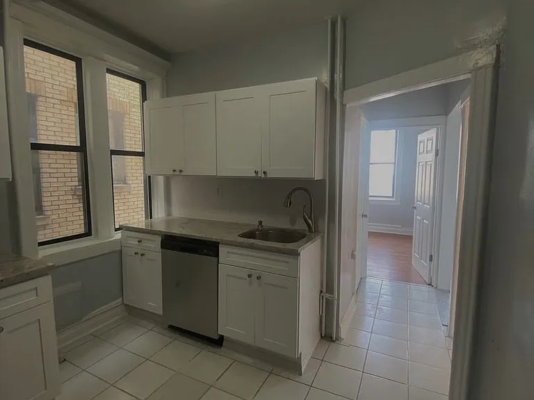 119 - Golden Crest 119 60th Street, LLC — Photo 30