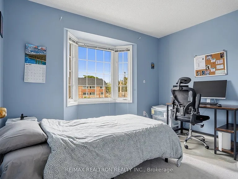 2 Eli Shackleton Ct — Photo 17