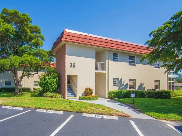 35 Pine Arbor Ln APT 107, Vero Beach, FL 32962