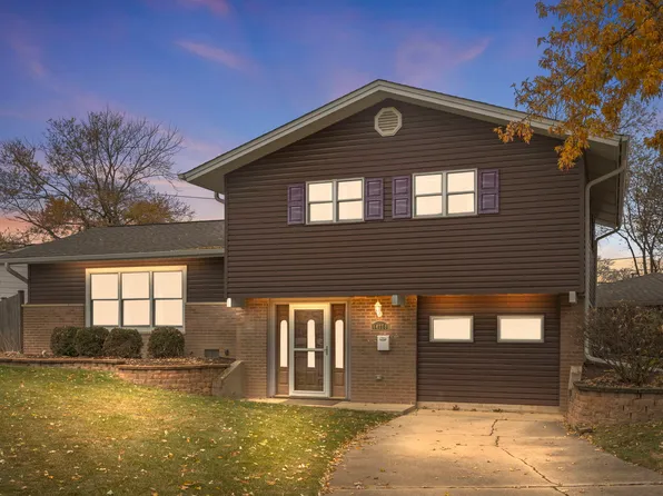 14778 Massasoit Ave, Oak Forest, IL 60452
