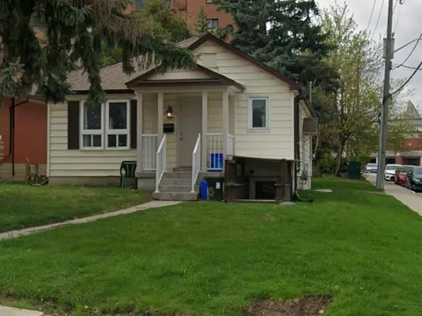 185 Regina St N, Waterloo, ON N2J 3B4