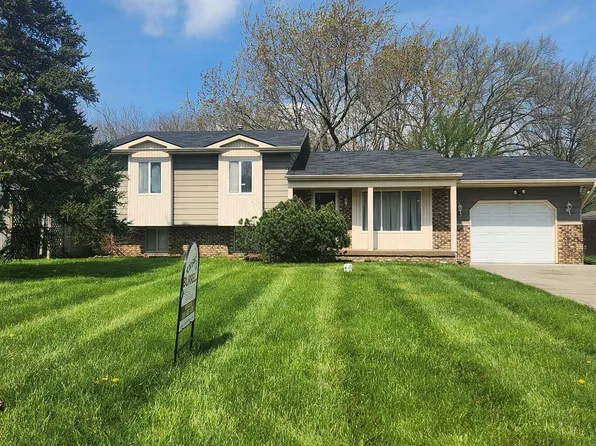 1032 Lask Dr, Flint, MI 48532