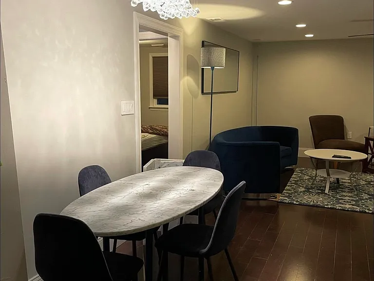 206 N Wilson Ave #2 — Photo 4