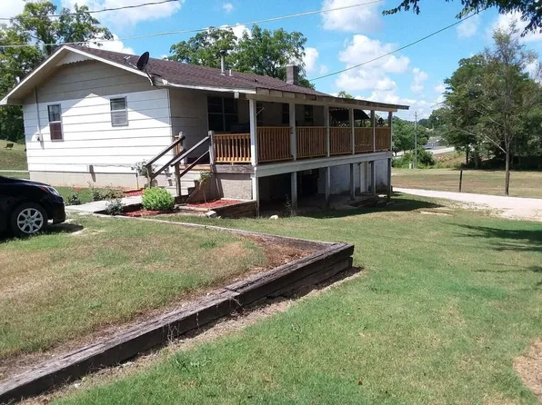 818 Johnson Avenue, Ava, MO 65608