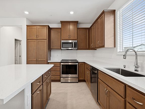 14545 Southpointe Drive 053