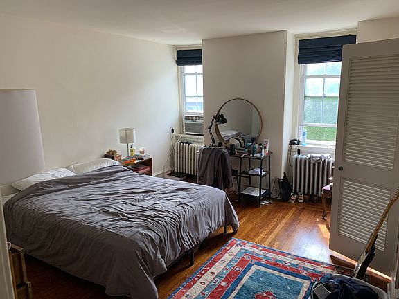 3rd image of 313 S 18th St #15477790
