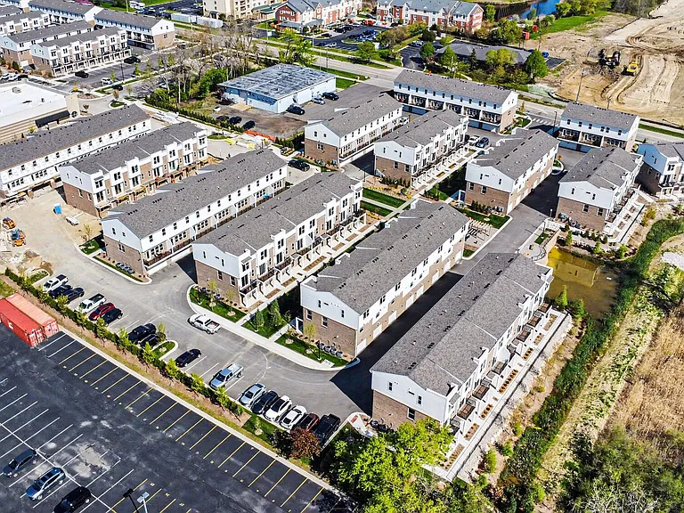 The Residences at Sakura Novi — Photo 67
