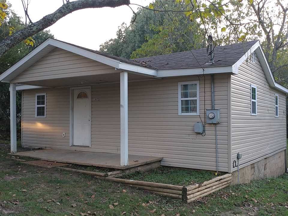 1st image of 1623 Alice St