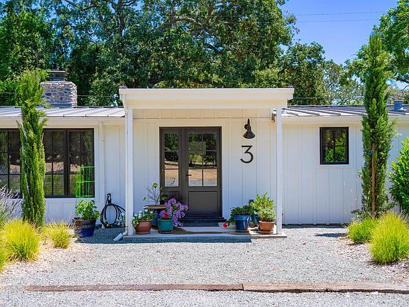 3rd image of 8099 Sonoma Highway