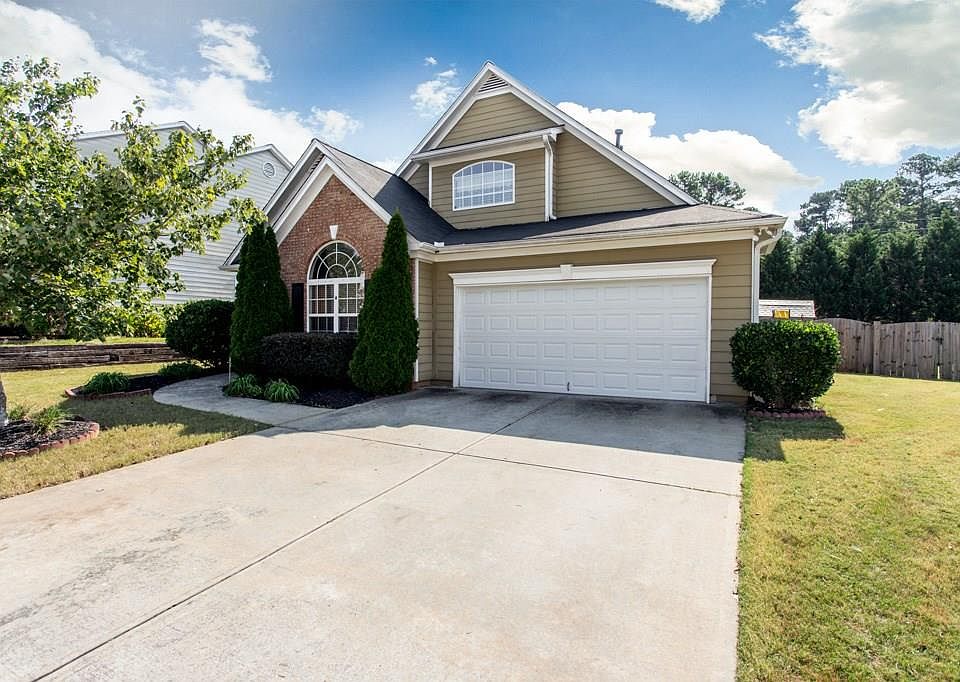 1st image of 632 Darley Walk