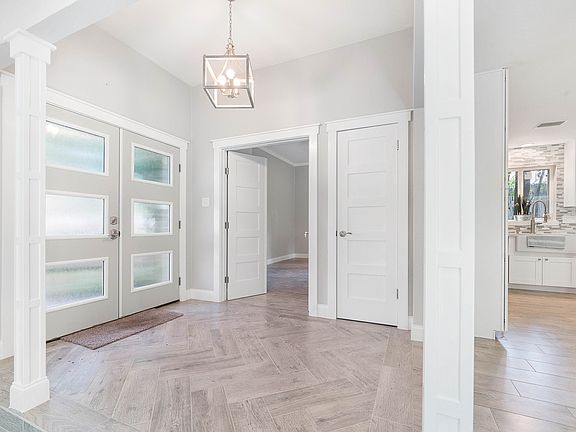 4th image of 12007 Wedgehill Ln