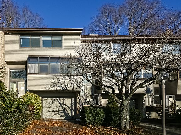 2nd image of 2539 Bedford St APT 37A