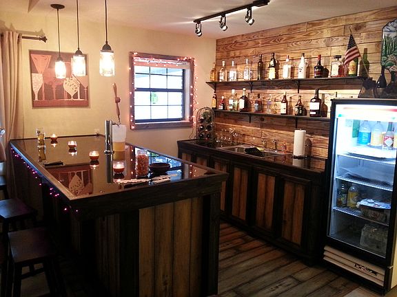 Custom-built wet bar