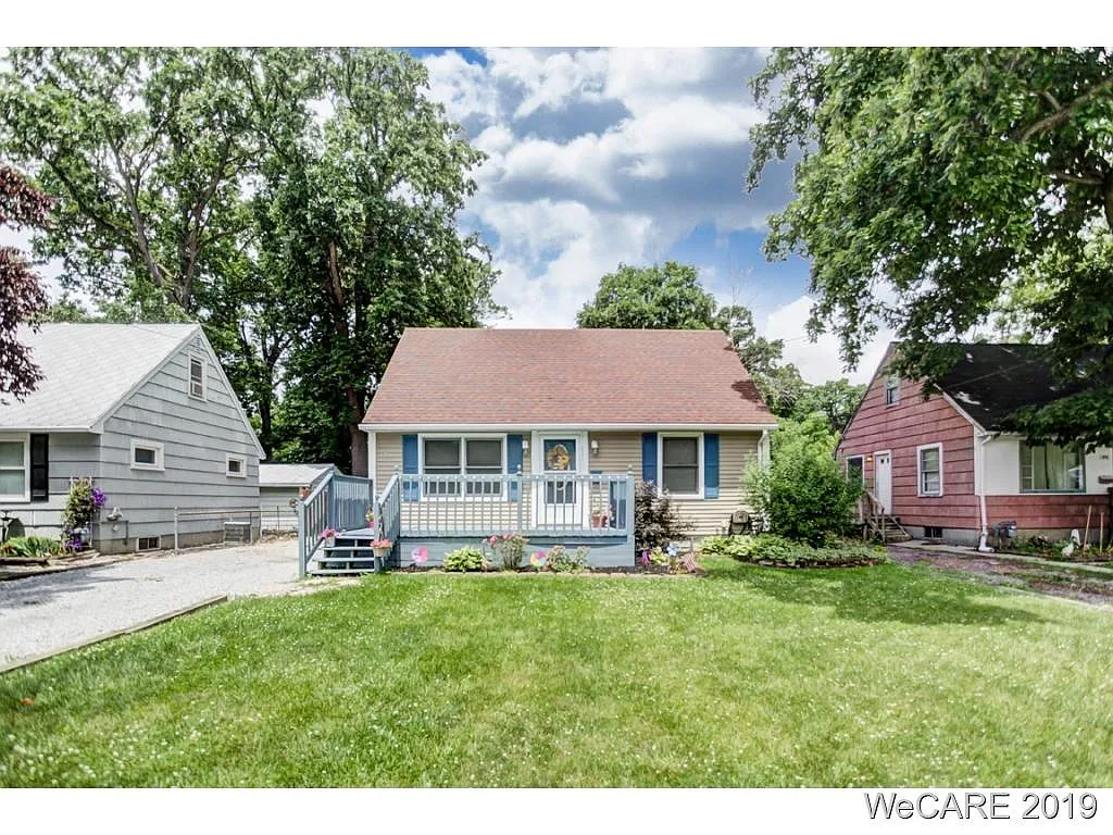 1250 Latham Ave photo 1