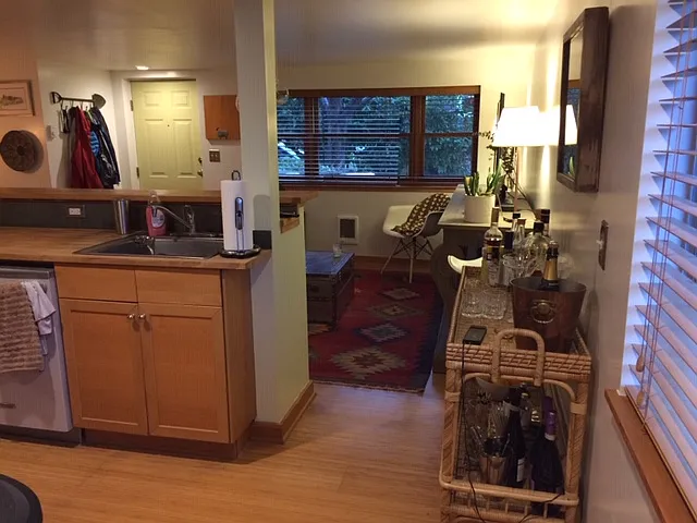 235 27th Ave E Seattle Wa 98112 — Photo 2