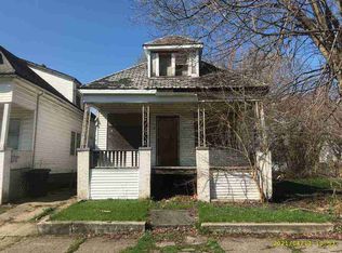 13851 Arlington St, Hamtramck, MI 48212