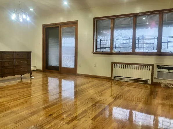 973 E 85th St, Brooklyn, NY 11236