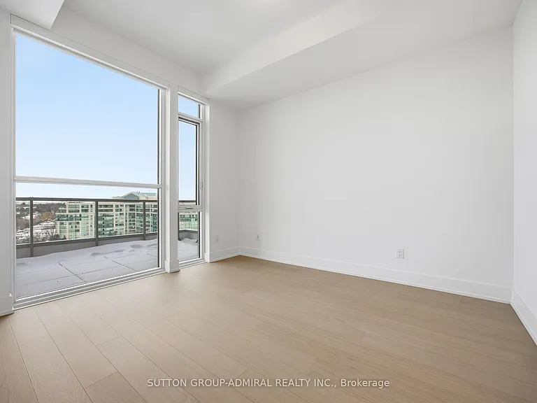 399 Royal Orchard Blvd #LPH16 — Photo 11