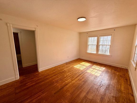 4th image of 730 S Littler Ave