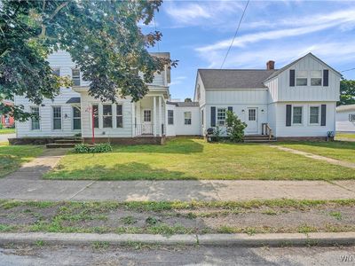 10470 Main St, North Collins, NY, 14111