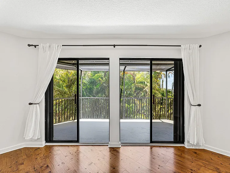 5662 SE Schooner Oaks Way — Photo 16