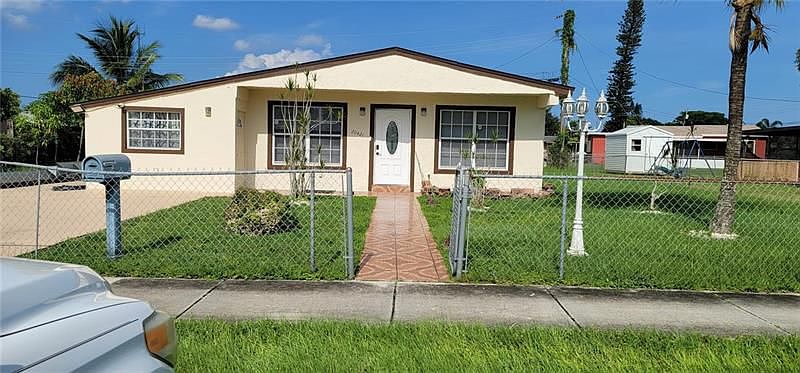 1st image of 20421 NW 22nd Ave