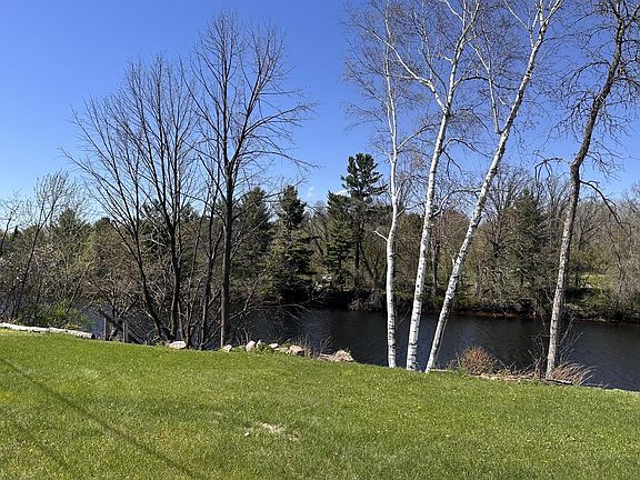 3rd image of W628 County Highway N