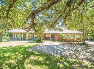 7706 Ravenswood Rd, Granbury, TX 76049