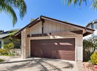 30712 Lakefront Dr, Agoura Hills, CA 91301