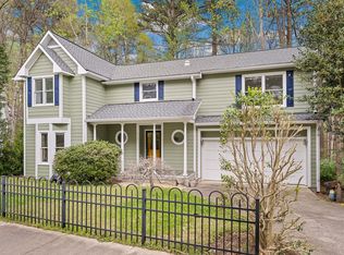 212 Oxford Hills Dr, Chapel Hill, NC 27514