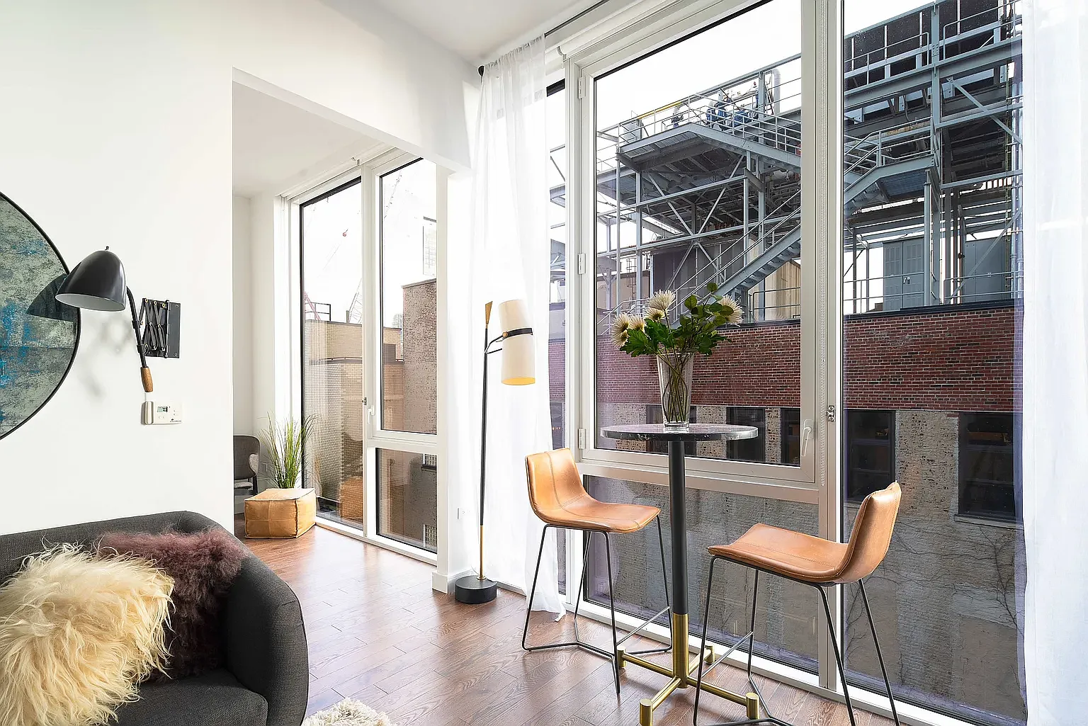 102 Charlton Street — Photo 3