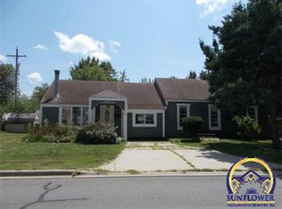 701 E Poplar St, Olathe, KS 66061