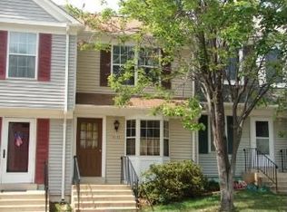 8435 Georgian Ct, Manassas, VA 20110