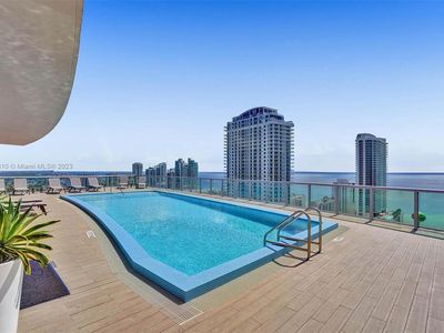 2600 E Hallandale Beach Blvd #T702, Hallandale, FL, 33009