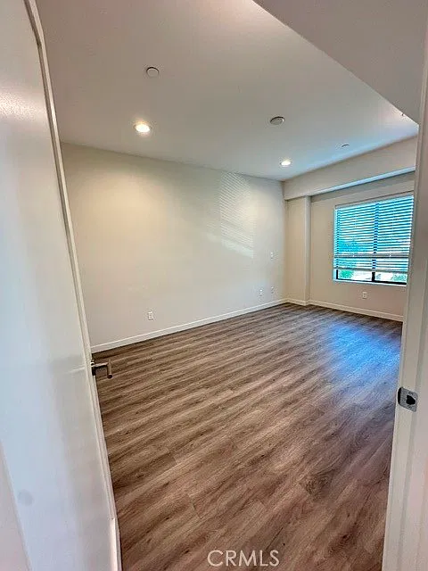 419 N Chandler Ave — Photo 3