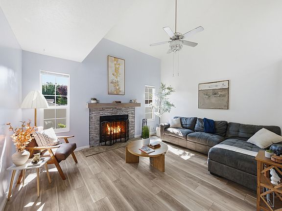 2nd image of 5049 S Scarsdale Ct
