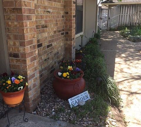 3rd image of 3100 Fleetwood Dr APT B10