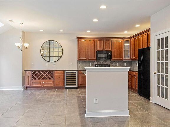 4th image of 11213 Maplecroft Ct