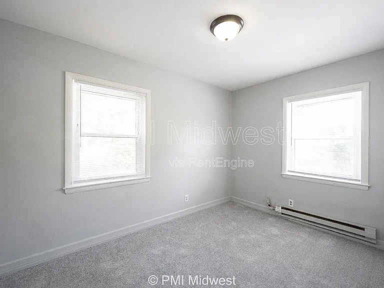 3725 N Sherman Dr #7 — Photo 8